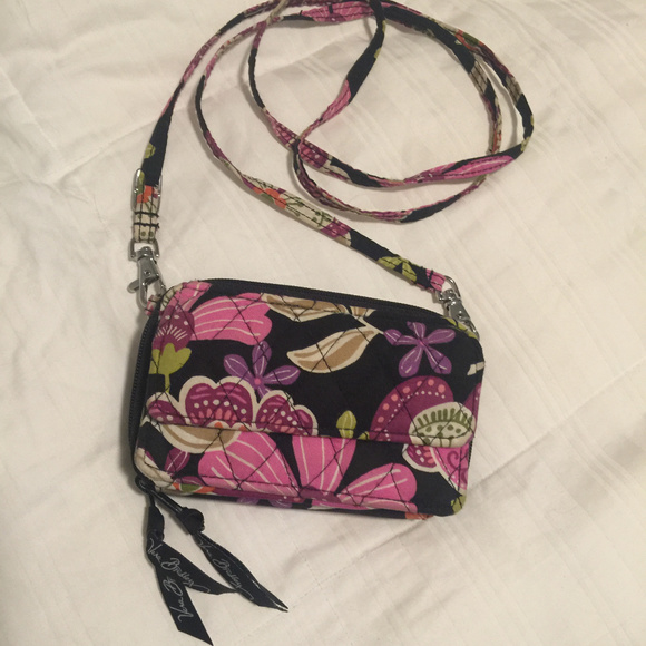 Vera Bradley Handbags - Vera Bradley Clutch/Crossbody Purse